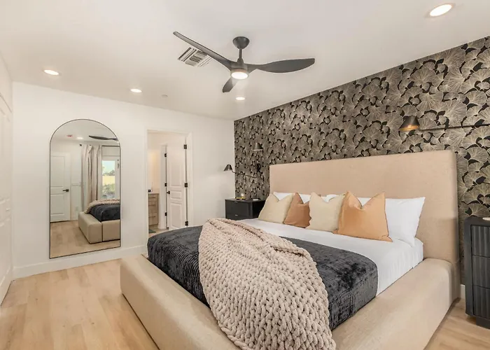 New - The Palmcroft Golf Escape * Scottsdale
